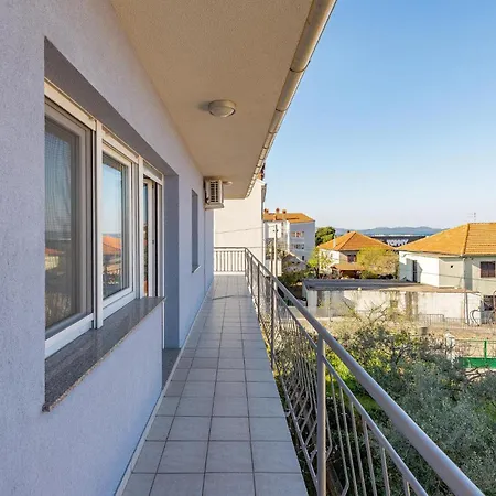 Cozy In With House Sea View Apartmán Zadar
