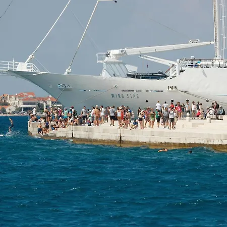 Cozy In Apartment Zadar